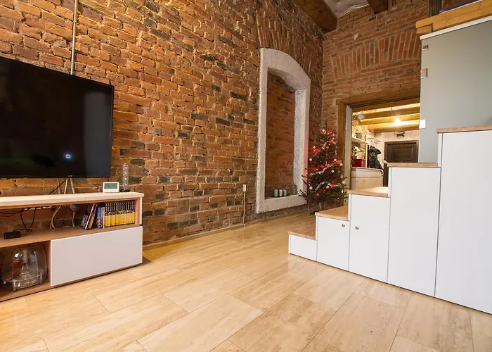 Michael Weiss Apartment